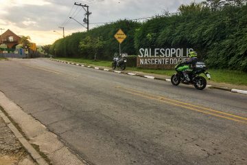 Viagem de Kawasaki Versys para Ilhabela (SP)