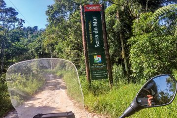 Viagem de Kawasaki Versys para Ilhabela (SP)