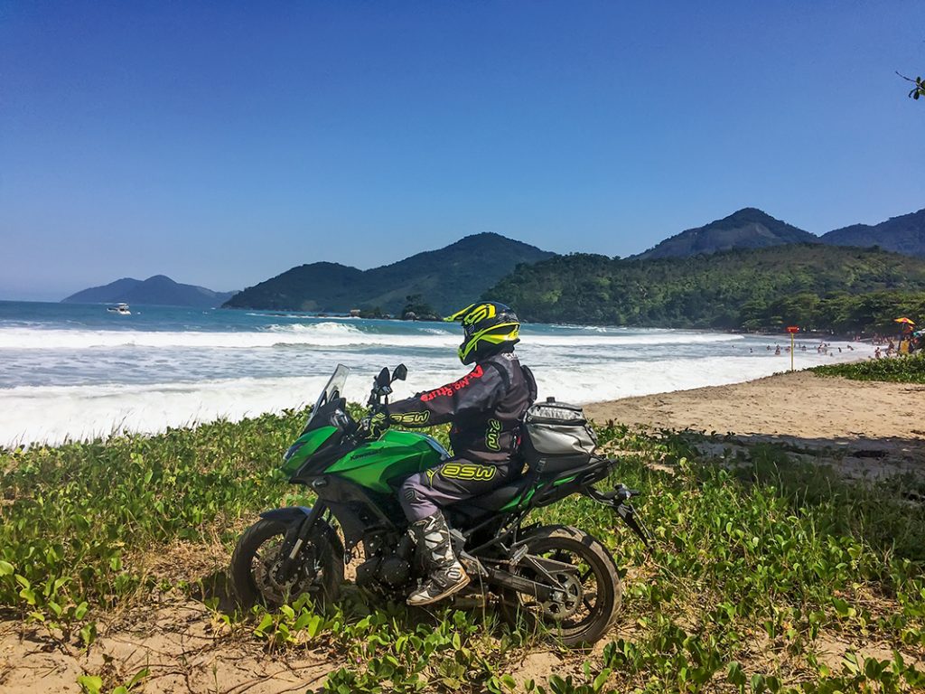 Viagem de Kawasaki Versys para Ilhabela (SP)