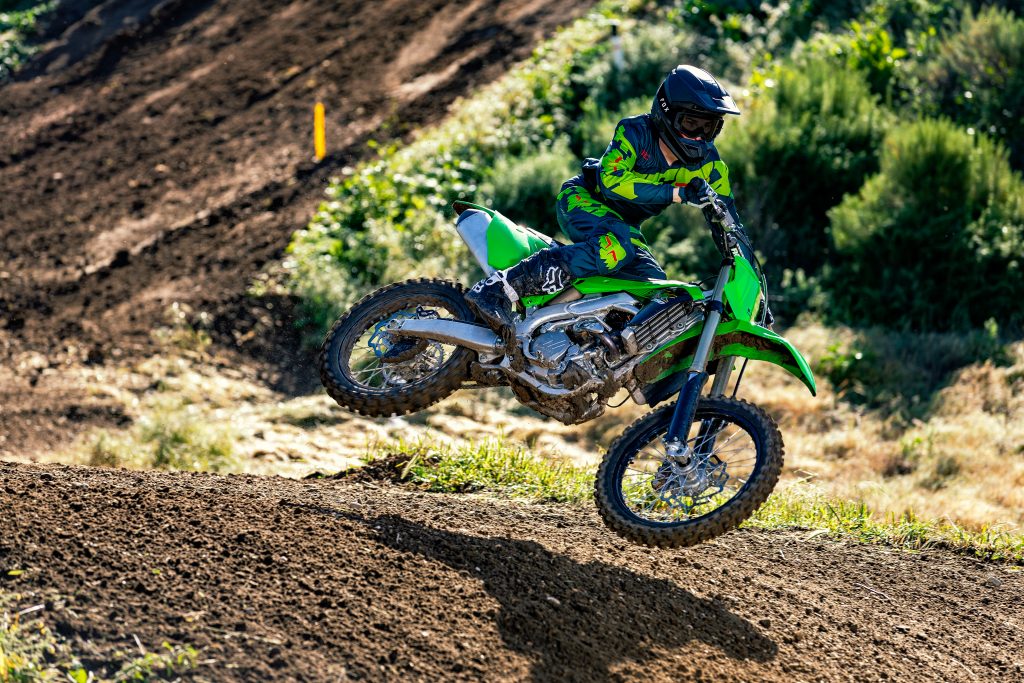 Kawasaki KX250 é lançada no Salão Duas Rodas